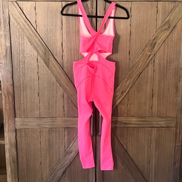 Free People Movement Back it Up Onesie Jumpsuit Dragonfruit Size Small - Picture 5 of 9